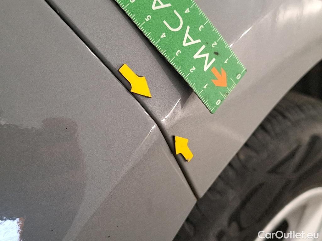  Toyota  Corolla TOYOTA  / 2018 / 5P / Berline Hybride 122h Dynamic Business Beyond Zer #15