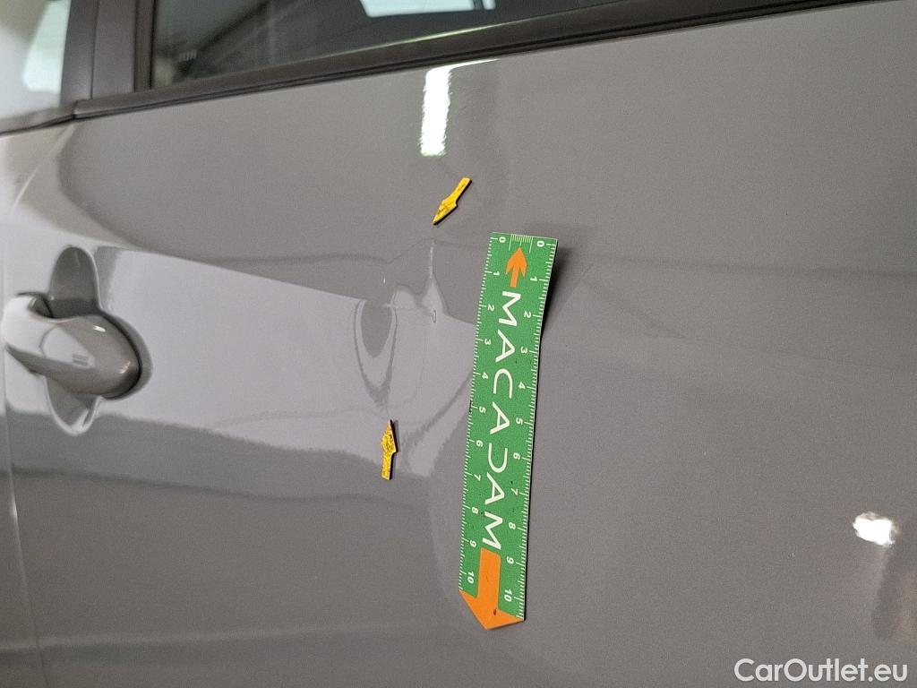  Toyota  Corolla TOYOTA  / 2018 / 5P / Berline Hybride 122h Dynamic Business Beyond Zer #4