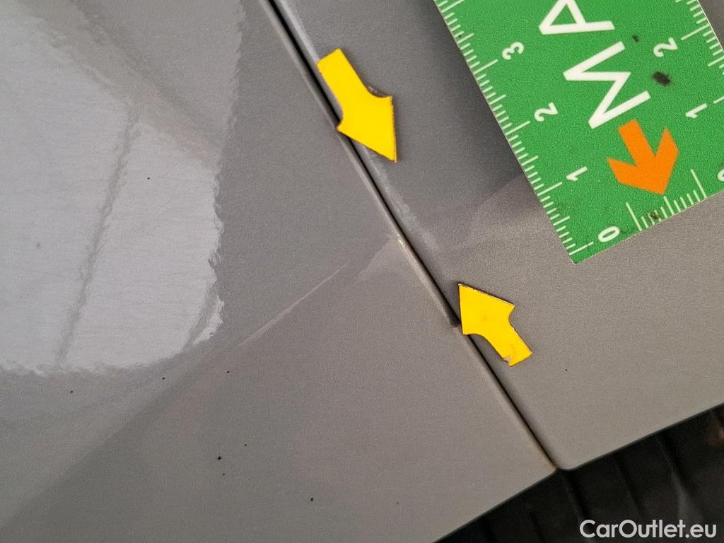  Toyota  Corolla TOYOTA  / 2018 / 5P / Berline Hybride 122h Dynamic Business Beyond Zer #16