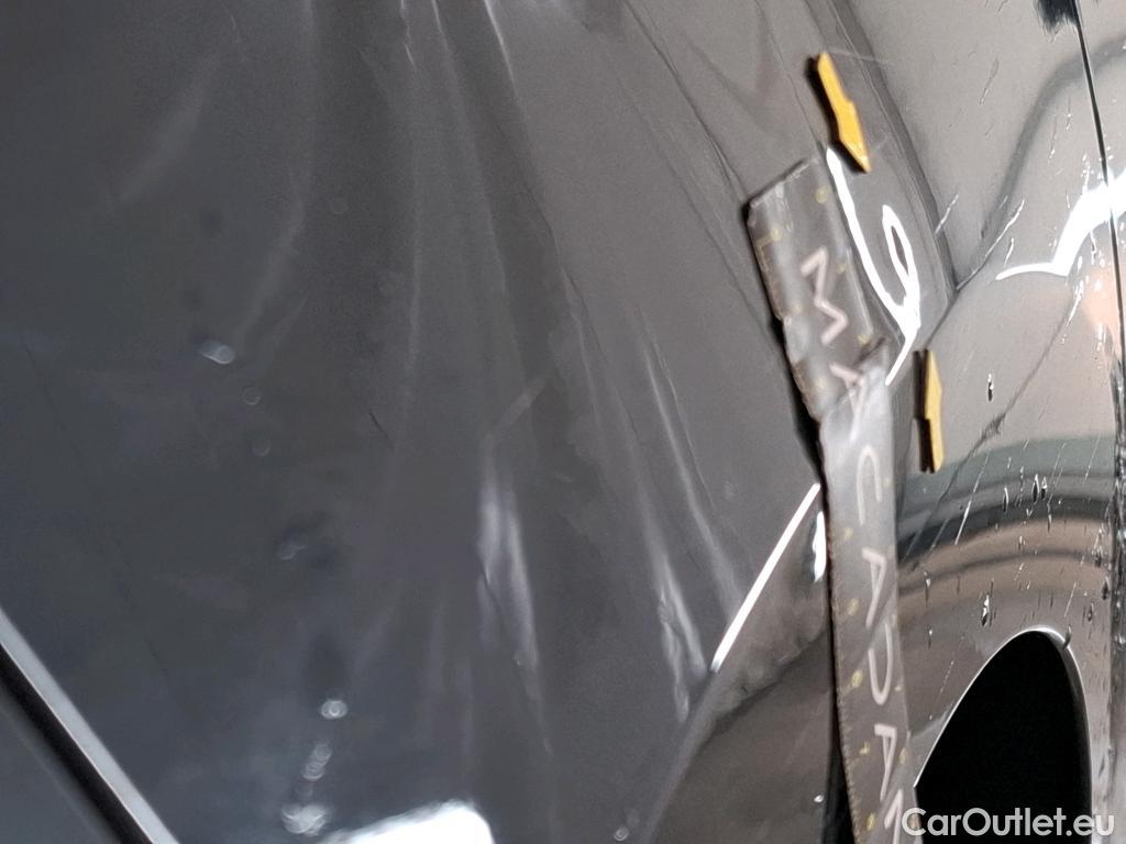  Hyundai  i30  Business 1.6 CRDi 115CV BVA7 E6d #24