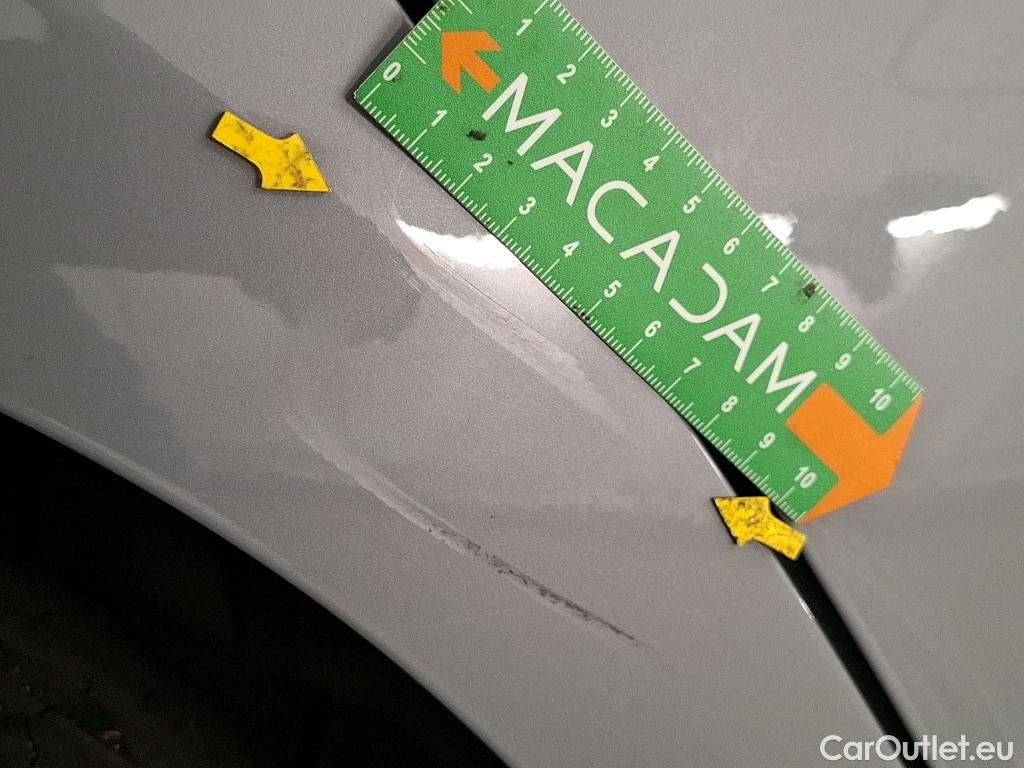  Toyota  Corolla TOYOTA  / 2018 / 5P / Berline Hybride 122h Dynamic Business Beyond Zer #19