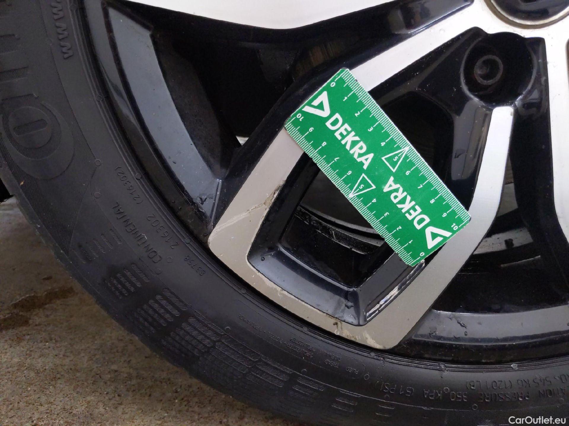  Renault  Clio  IV Intens 0.9 TCe 90CV BVM5 E6 #8