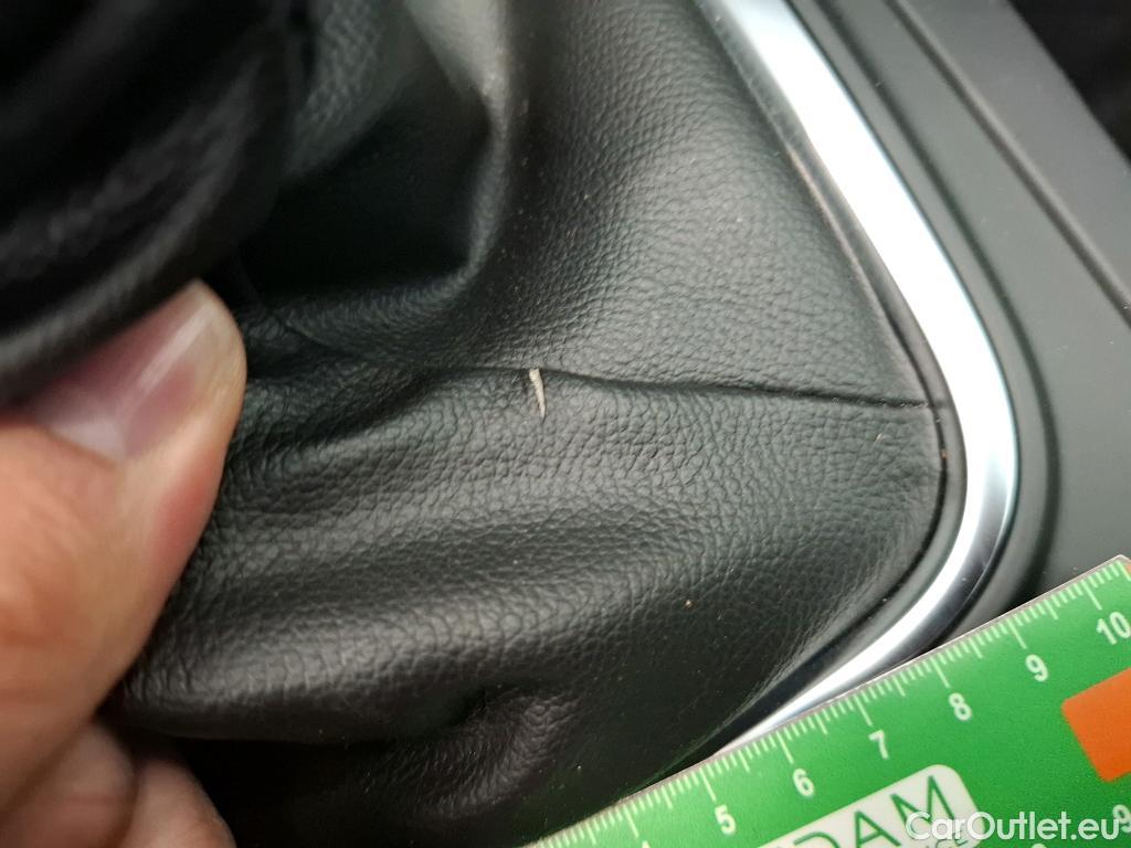  Renault  Megane  IV Berline 5pt. Société Air Nav Reversible 1.5 dCi 90CV BVM6 E6 #8