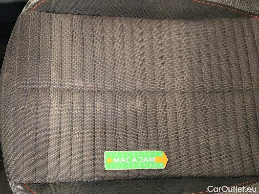  Peugeot  2008  Active Business 1.5 HDi 110CV BVM6 E6d #29