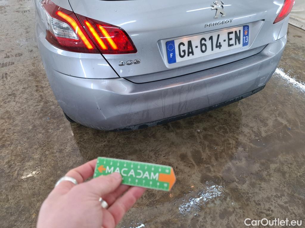  Peugeot  308 PEUGEOT  / 2017 / 5P / Berline Puretech 110 S&S Allure #21