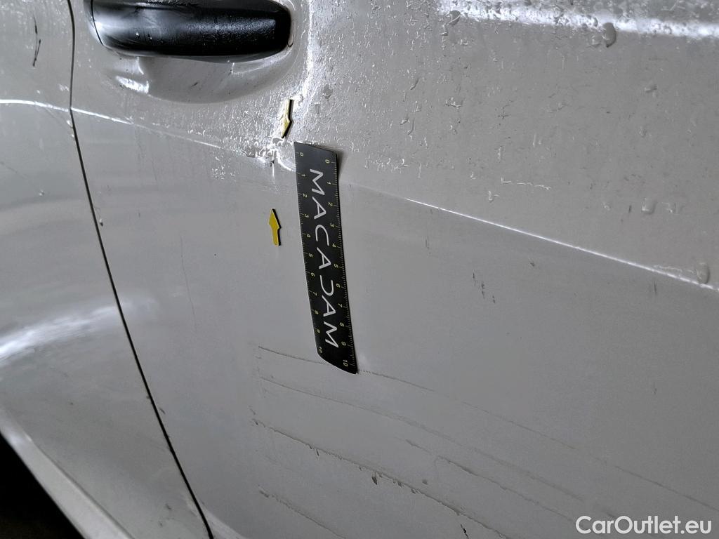  Peugeot  208  Premium 1.2 PureTech 75CV BVM5 E6d #19