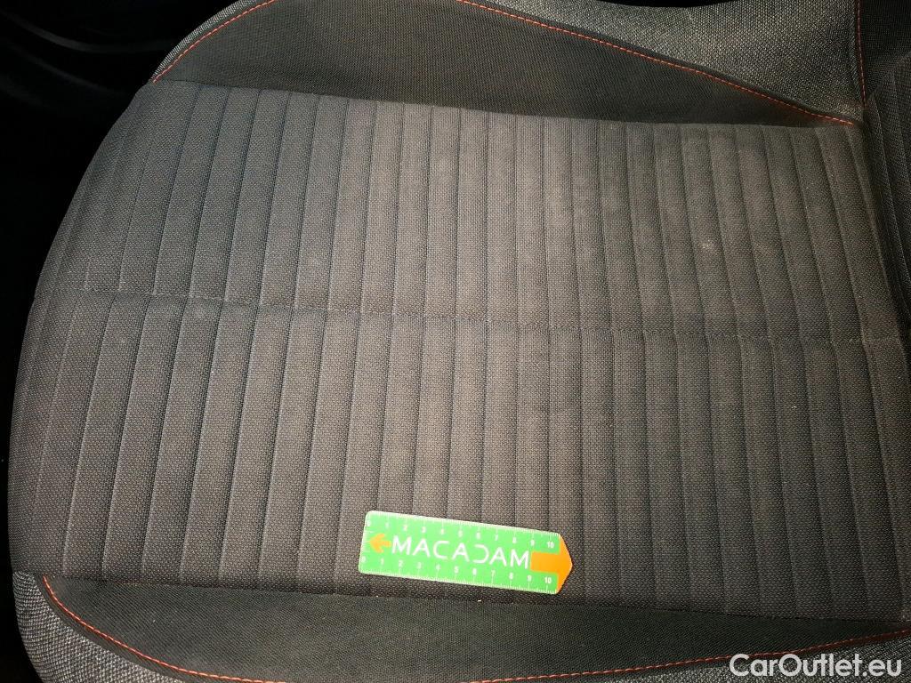  Peugeot  2008  Active Business 1.5 HDi 110CV BVM6 E6d #26