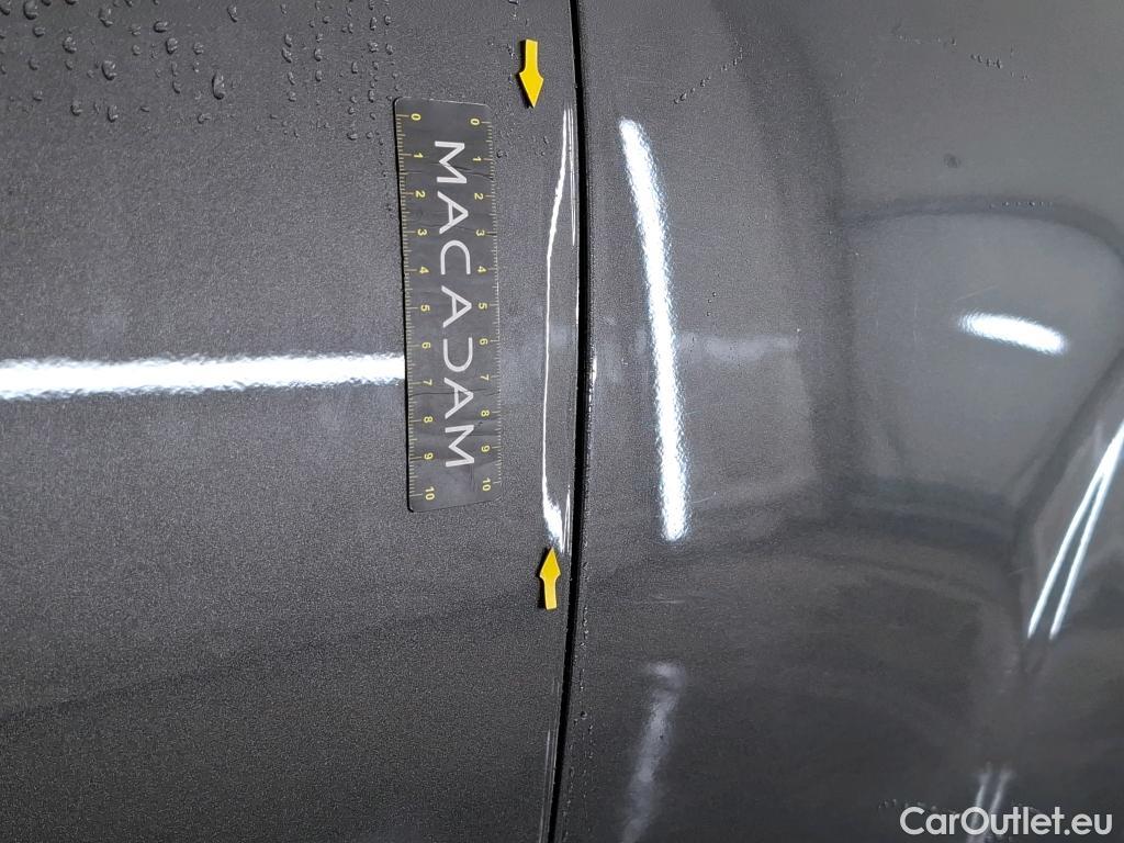  Citroen  DS3 DS DS 3 3p Berline PureTech 110 Automatique Executive #6