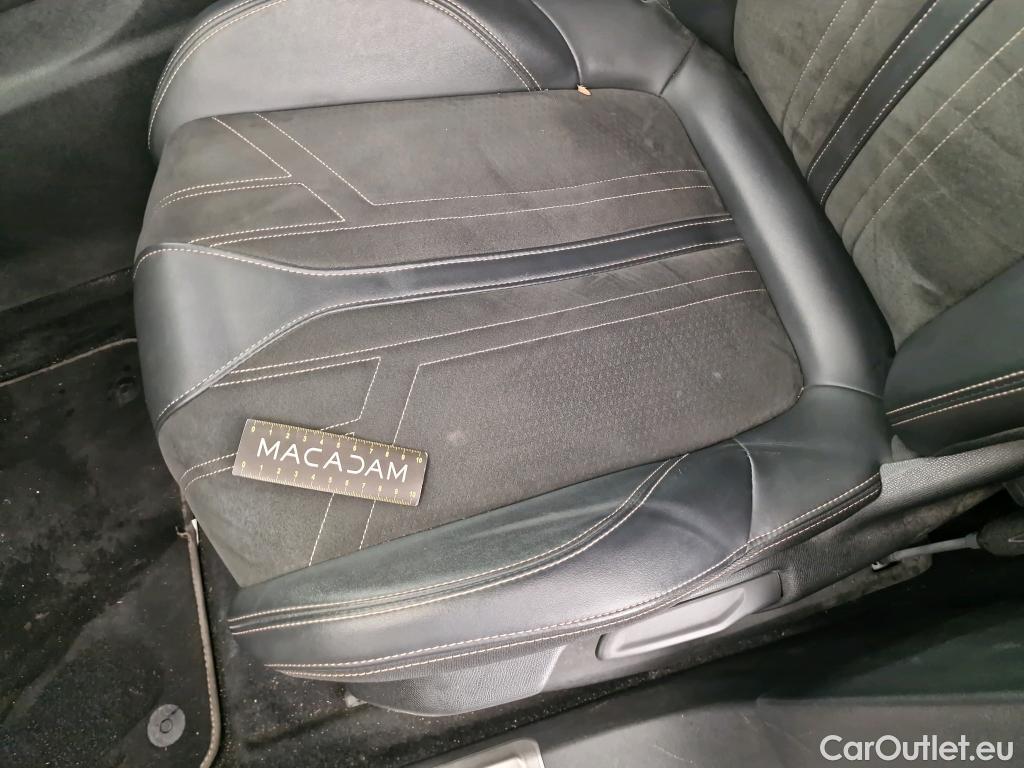  Peugeot  3008  GT 1.5 HDi 130CV BVA8 E6d #19