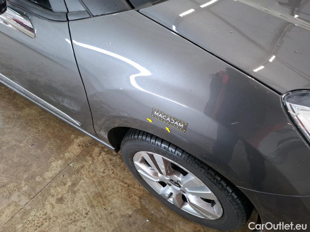  Citroen  DS3 DS DS 3 3p Berline PureTech 110 Automatique Executive #53