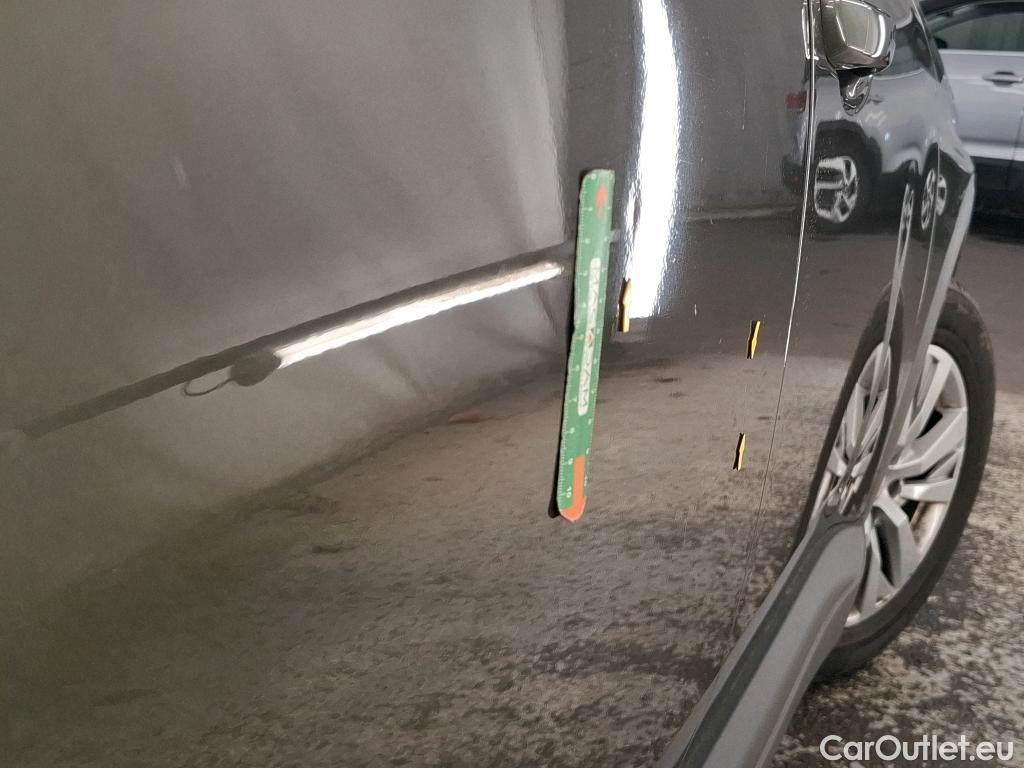  Peugeot  3008  Active Business 1.5 HDi 130CV BVA8 E6dT #44