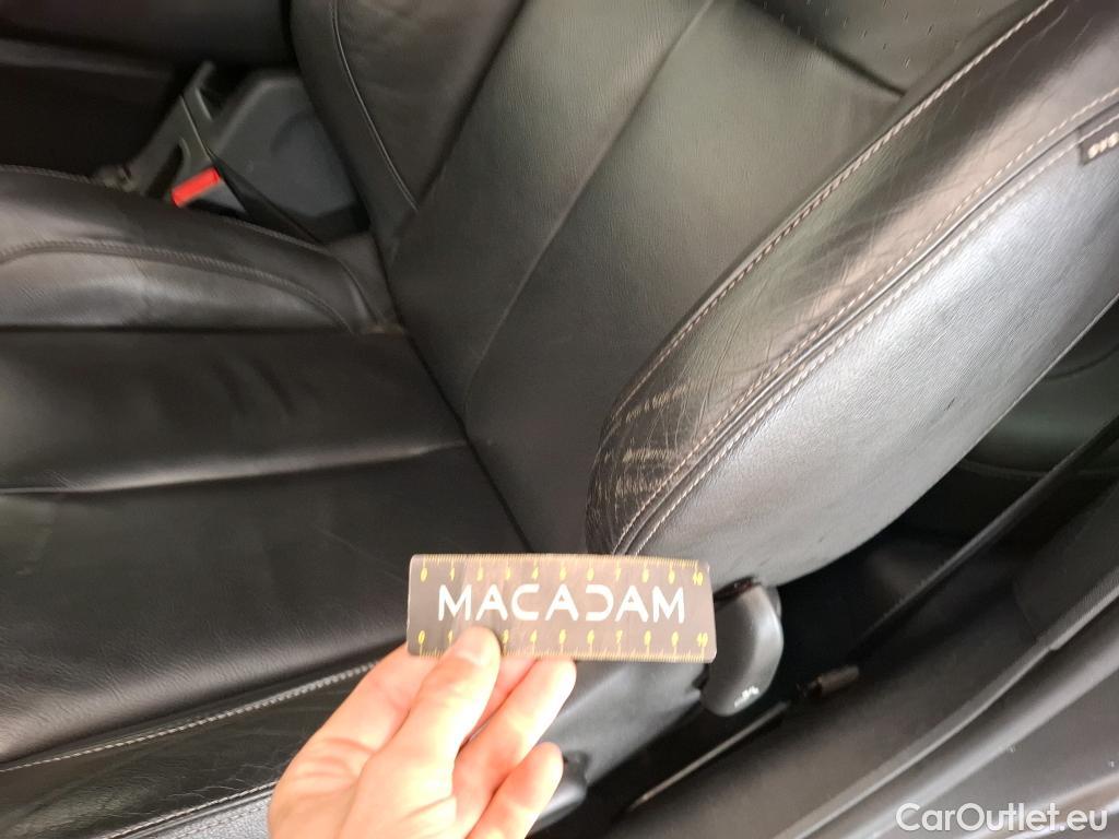  Citroen  DS3 DS DS 3 3p Berline PureTech 110 Automatique Executive #1