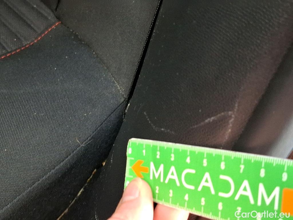  Peugeot  2008  Active Business 1.5 HDi 110CV BVM6 E6d #18