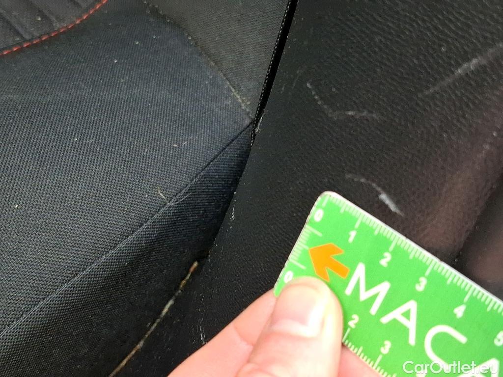  Peugeot  2008  Active Business 1.5 HDi 110CV BVM6 E6d #17