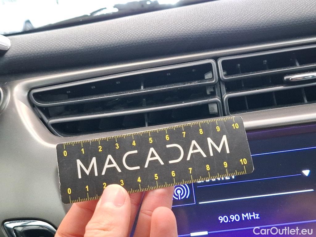  Citroen  DS3 DS DS 3 3p Berline PureTech 110 Automatique Executive #38