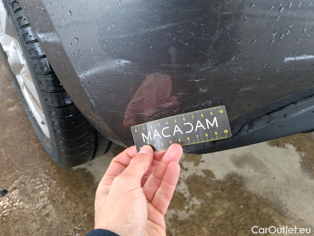  Citroen  DS3 DS DS 3 3p Berline PureTech 110 Automatique Executive #16