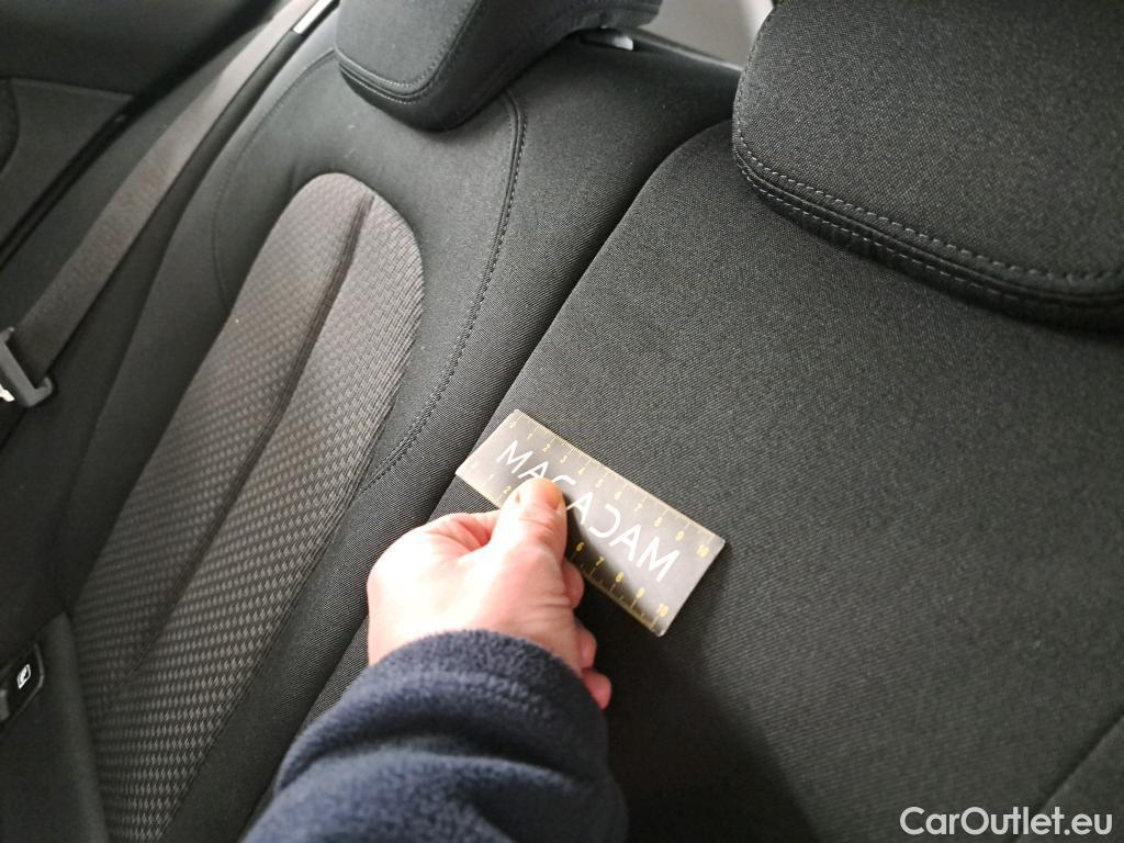  Bmw  Serie 1 BMW Série 1 / 2019 / 5P / Berline 116i DKG7 Business Design #6