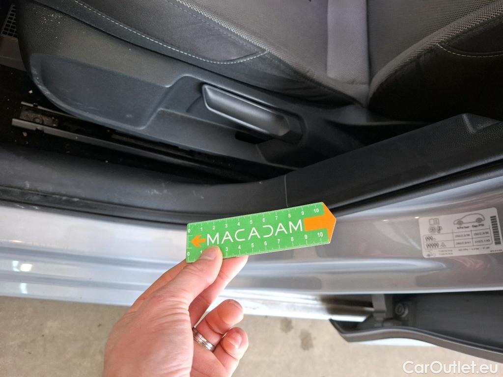  Seat  Leon SEAT  Sportstourer / 2020 / 5P / Break 1.0 eTSI 110 DSG S&S Style Business #3