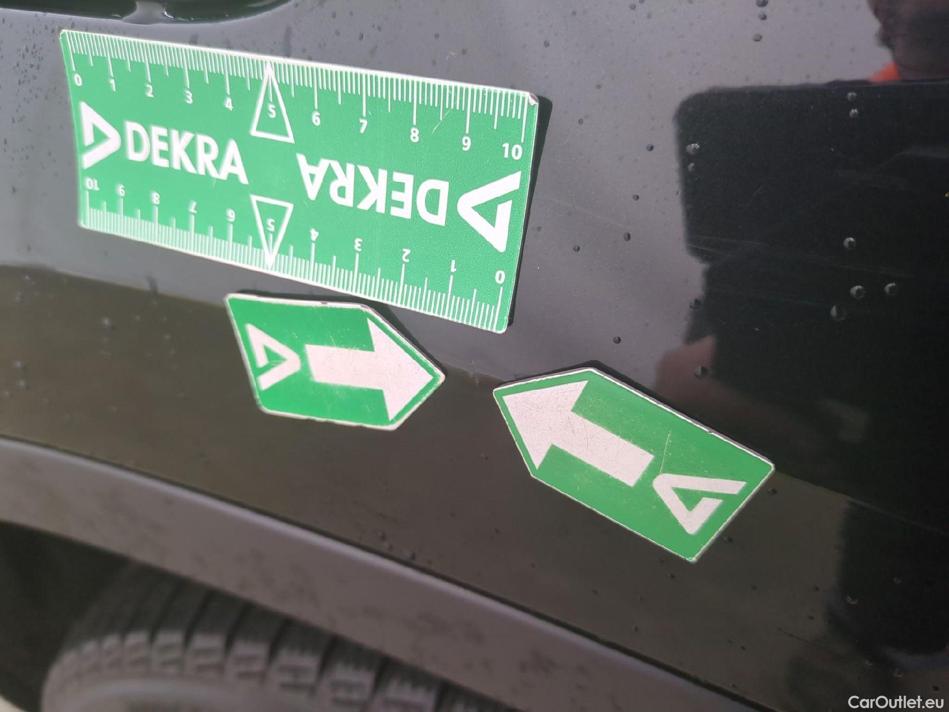  Bmw  X1 Série  sDrive18d Lounge 2.0 150CV BVA8 E6d #26