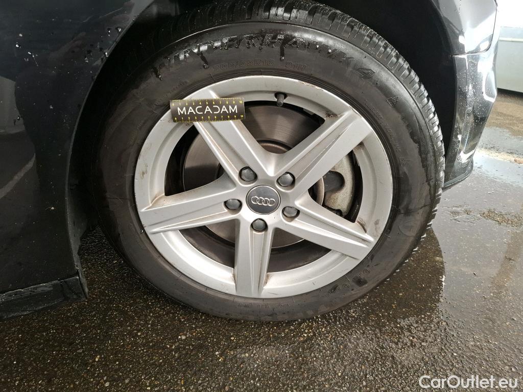  Audi  A3  Sportback 35 TDI Business Line 2.0 TDI 150CV BVA7 E6dT #9