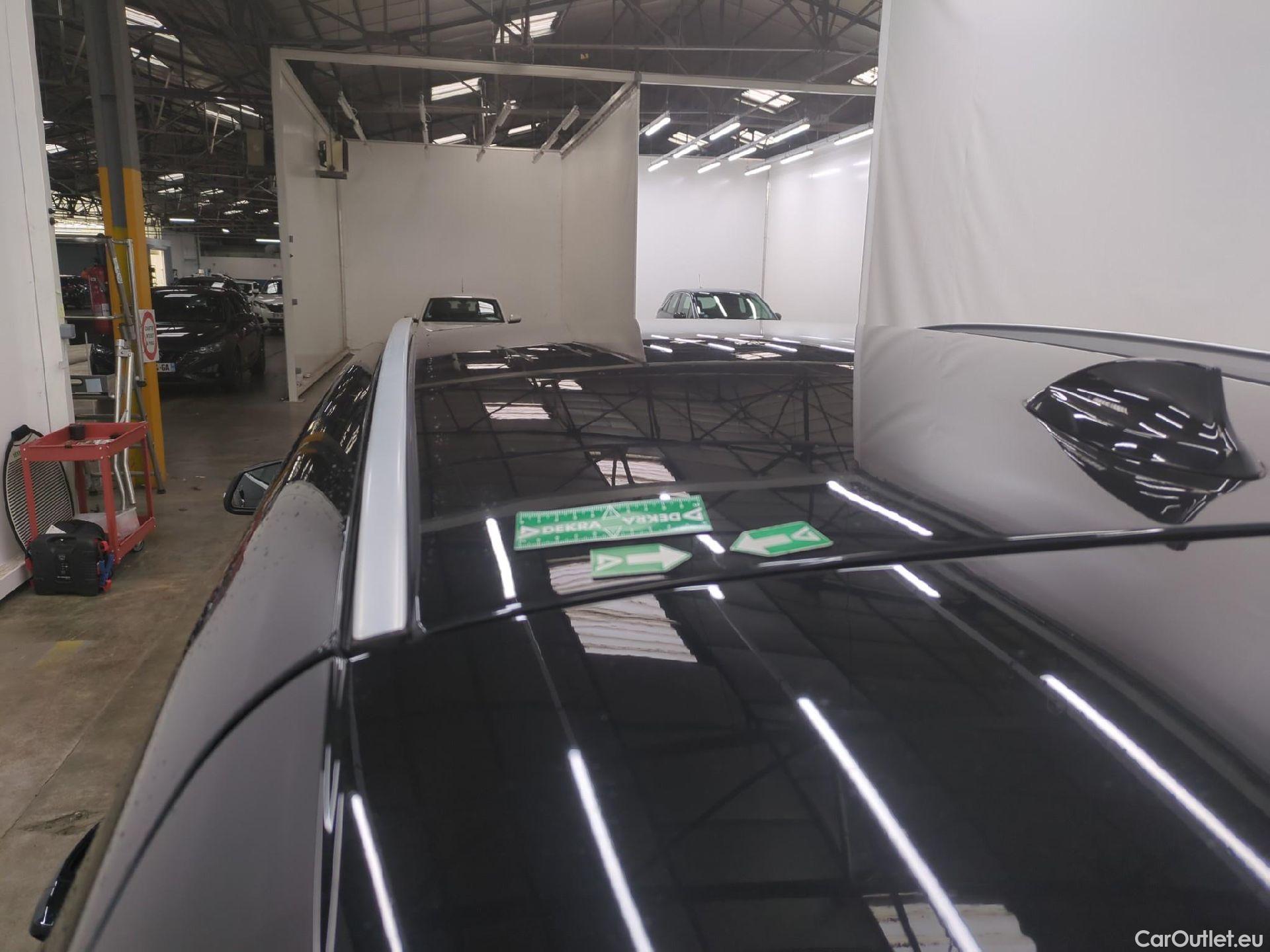  Bmw  X1 Série  sDrive18d Lounge 2.0 150CV BVA8 E6d #24