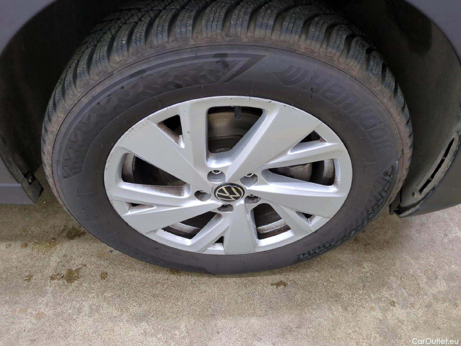  Volkswagen  Taigo  Life Plus 1.0 TSI 110CV BVM6 E6d #3