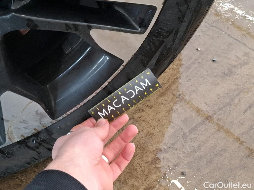  Opel   Grandland X Grandland X Elegance Business 1.5 130CV BVA8 E6d #5