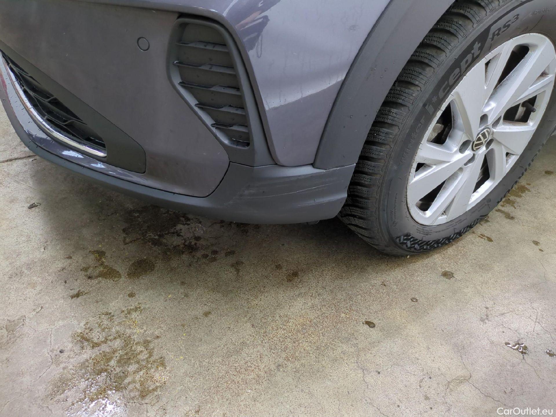  Volkswagen  Taigo  Life Plus 1.0 TSI 110CV BVM6 E6d #10