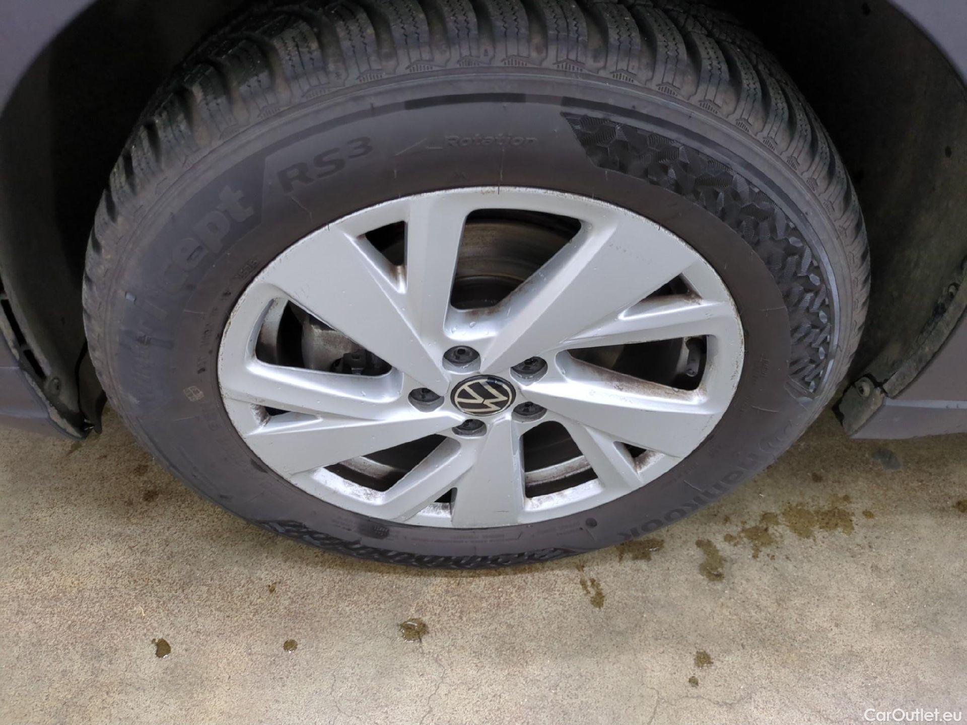  Volkswagen  Taigo  Life Plus 1.0 TSI 110CV BVM6 E6d #4