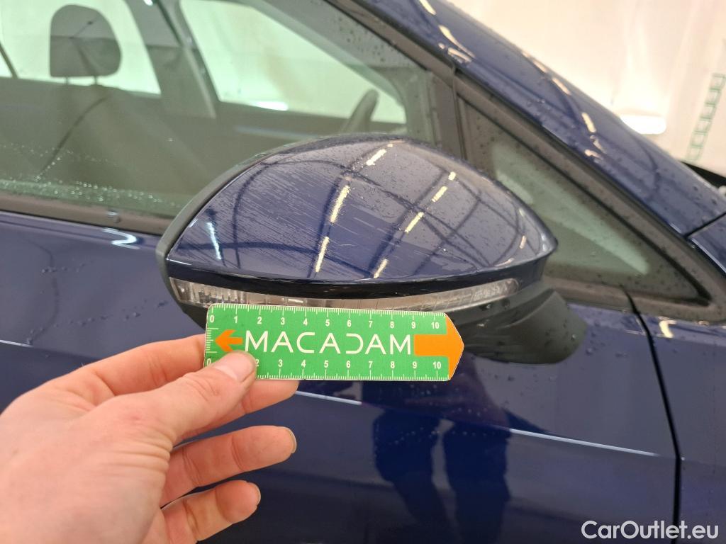  Volkswagen  Golf  VOLKSWAGEN / 2020 / 5P / Berline 1.0 eTSI OPF 110 DSG7 Life Business #16