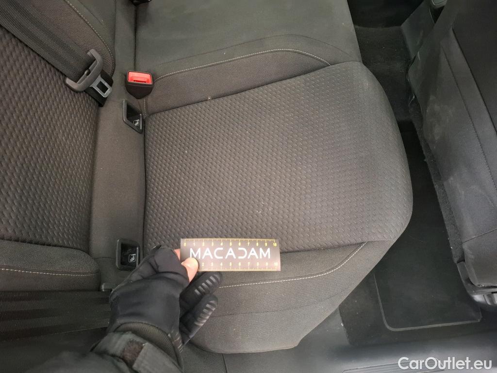  Volkswagen  Polo VOLKSWAGEN  / 2017 / 5P / Berline 1.0 TSI 95 DSG7 Lounge Business #14