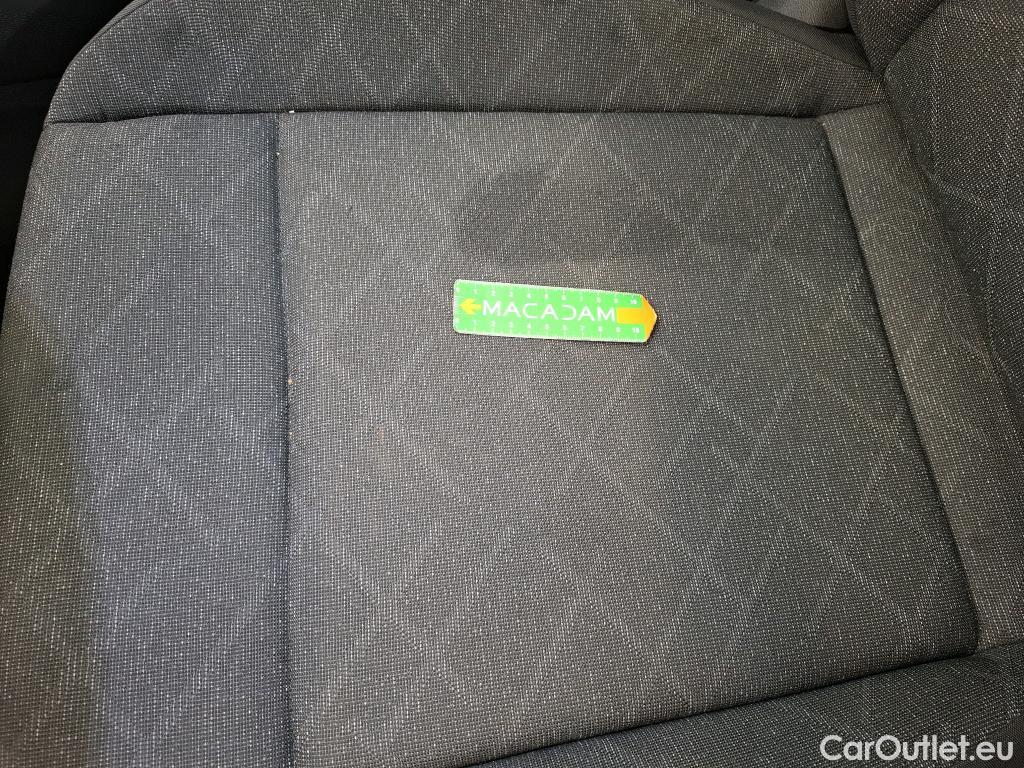  Volkswagen  Golf  VOLKSWAGEN / 2020 / 5P / Berline 1.0 eTSI OPF 110 DSG7 Life Business #22