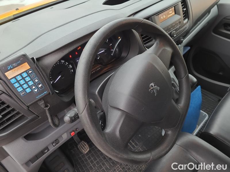  Peugeot  Expert  LCV (2016) Exp.2.0HDi 120 Premium L3H1 4d #2