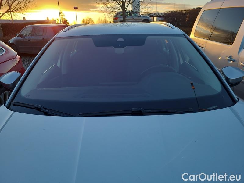  Skoda  Octavia  Combi (NX3)(2020) Oct.C.2.0TDI 110 4x4 Style AT #1