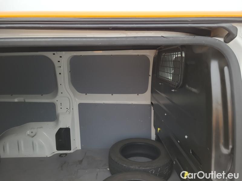  Peugeot  Expert  LCV (2016) Exp.2.0HDi 120 Premium L3H1 4d #9