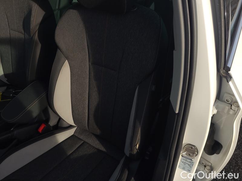  Skoda  Scala  (NW) (2019)  1.0 TSI 81 Style #9