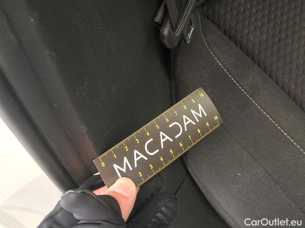  Volkswagen  Polo VOLKSWAGEN  / 2017 / 5P / Berline 1.0 TSI 95 DSG7 Lounge Business #10