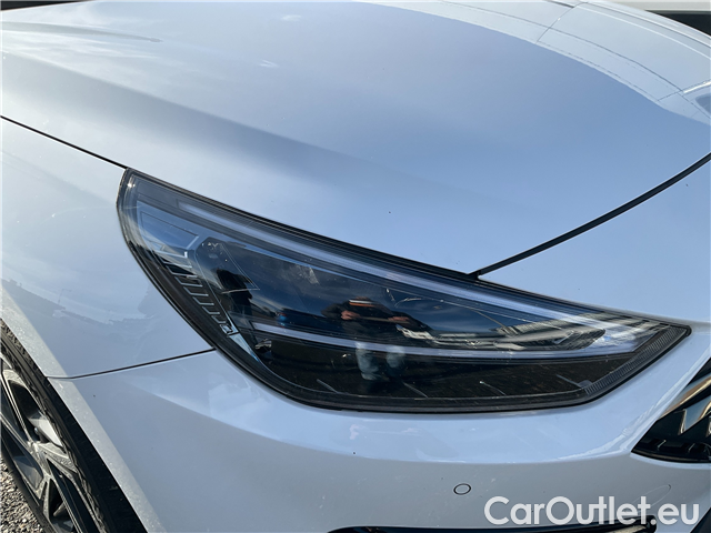  Hyundai  i30  1.5i Smart kombi 5d #33