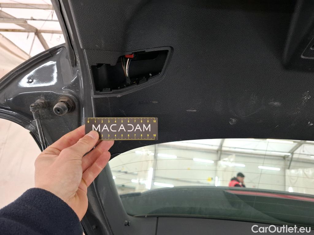  Volkswagen  Golf  VIII Berline Life 1st 2.0 TDI 115CV BVM6 E6d #23