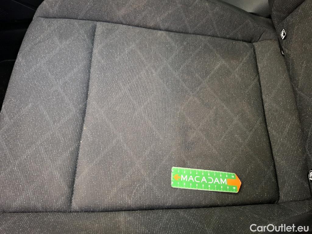  Volkswagen  Golf  VOLKSWAGEN / 2020 / 5P / Berline 1.0 eTSI OPF 110 DSG7 Life Business #20