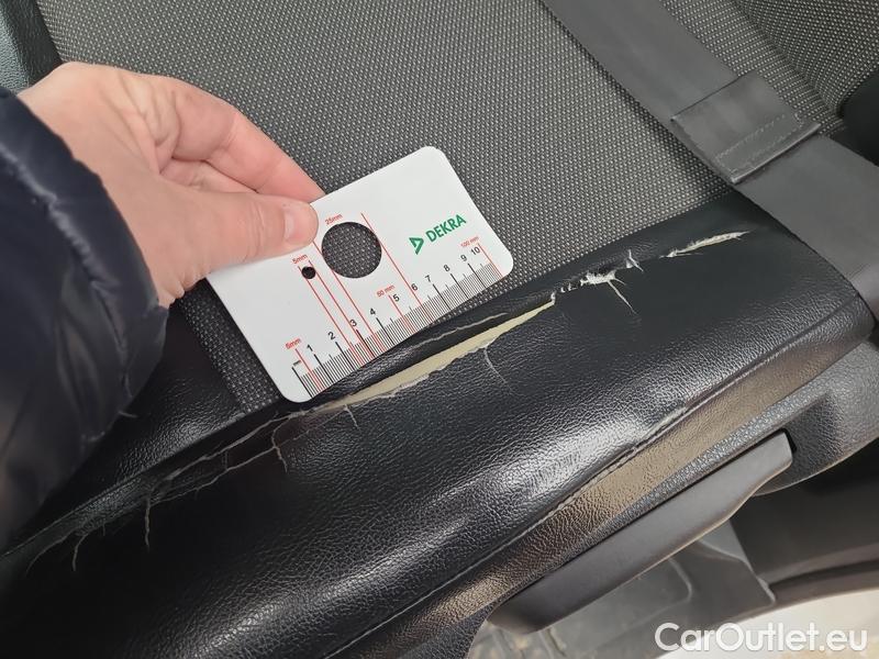  Peugeot  Expert  LCV (2016) Exp.2.0HDi 120 Premium L3H1 4d #3