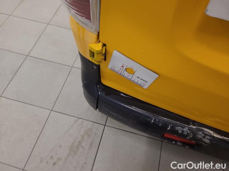  Nissan  NV200  (2009) e- Maxi Voltia 8m3 AT #7