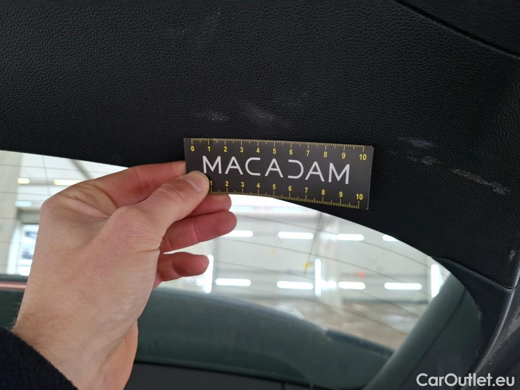  Volkswagen  Golf  VIII Berline Life 1st 2.0 TDI 115CV BVM6 E6d #13