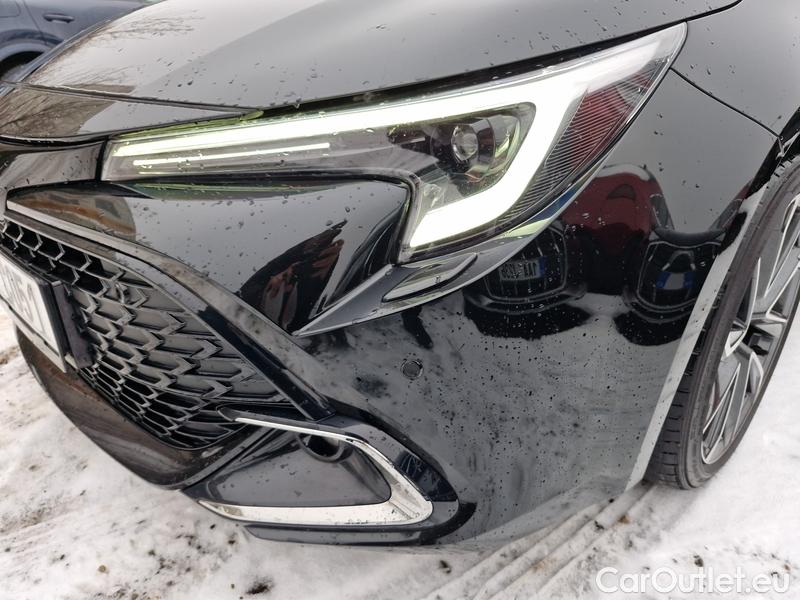  Toyota  Corolla  TouringSports (E21) (2019)  TS 2.0HEV Executive AT #2