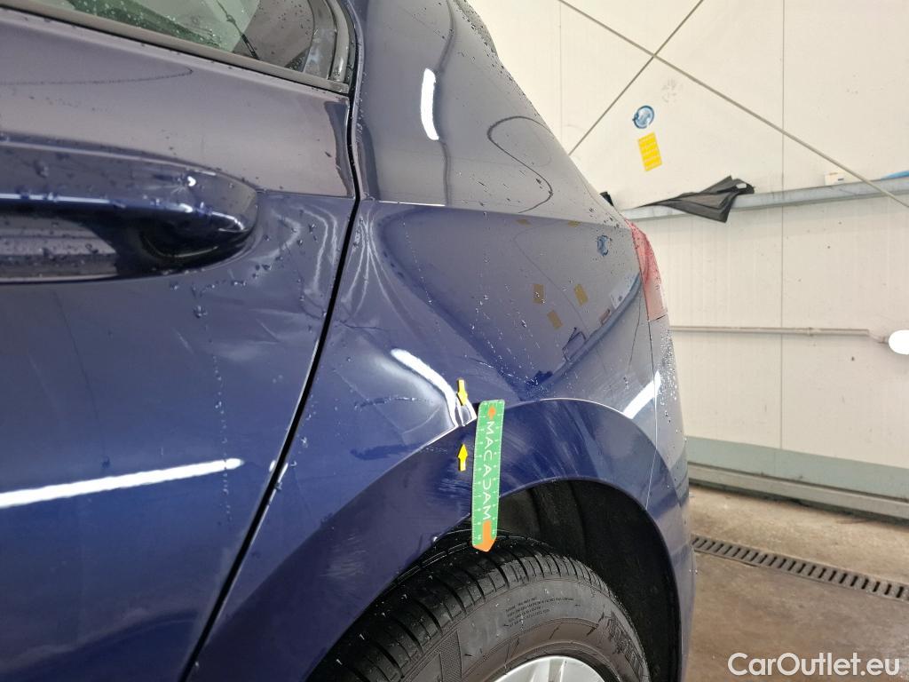  Volkswagen  Golf  VOLKSWAGEN / 2020 / 5P / Berline 1.0 eTSI OPF 110 DSG7 Life Business #5