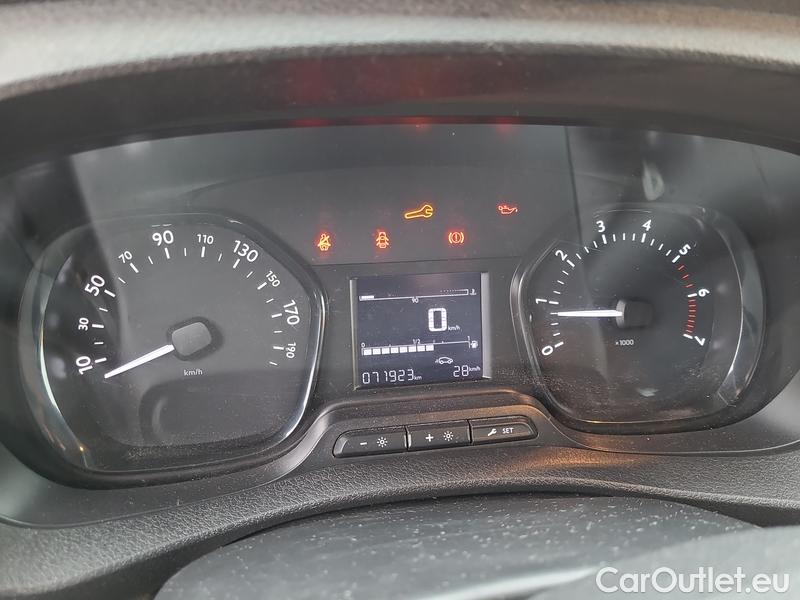  Peugeot  Expert  LCV (2016) Exp.2.0HDi 120 Premium L3H1 4d #1