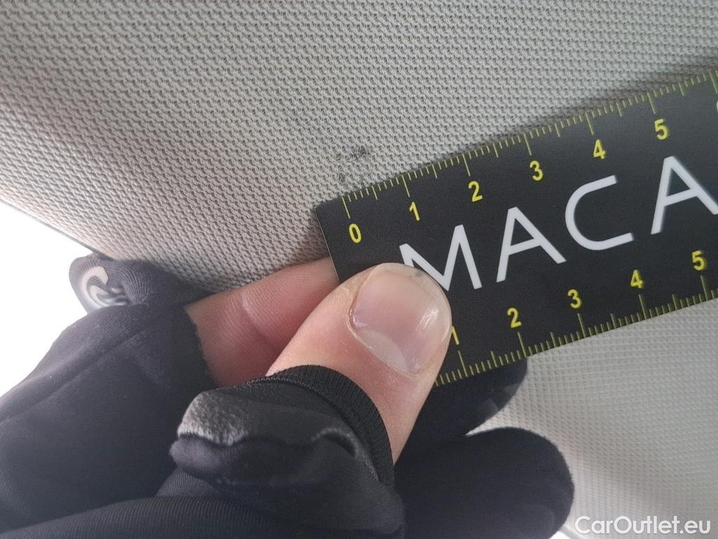  Volkswagen  Polo VOLKSWAGEN  / 2017 / 5P / Berline 1.0 TSI 95 DSG7 Lounge Business #8