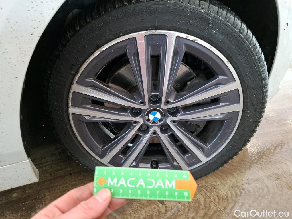  Bmw  Serie 1 BMW Série 1 / 2019 / 5P / Berline 118d BVA8 Business Design #6