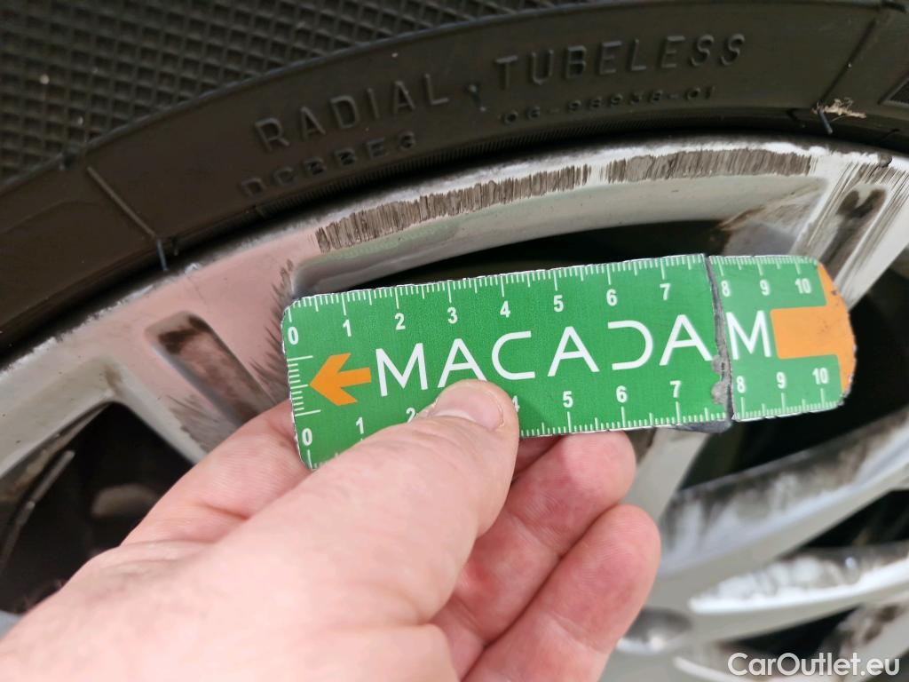  Audi  A4 AUDI  / 2019 / 4P / Berline 35 TFSI 150 S tronic Business Line #7