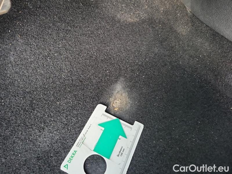  KIA  Cee'd Ceed Sportswagon (2018->) Ceed SW 1.5 T-GDI 118 Fresh #11